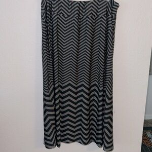Robert Louis skirt 3x